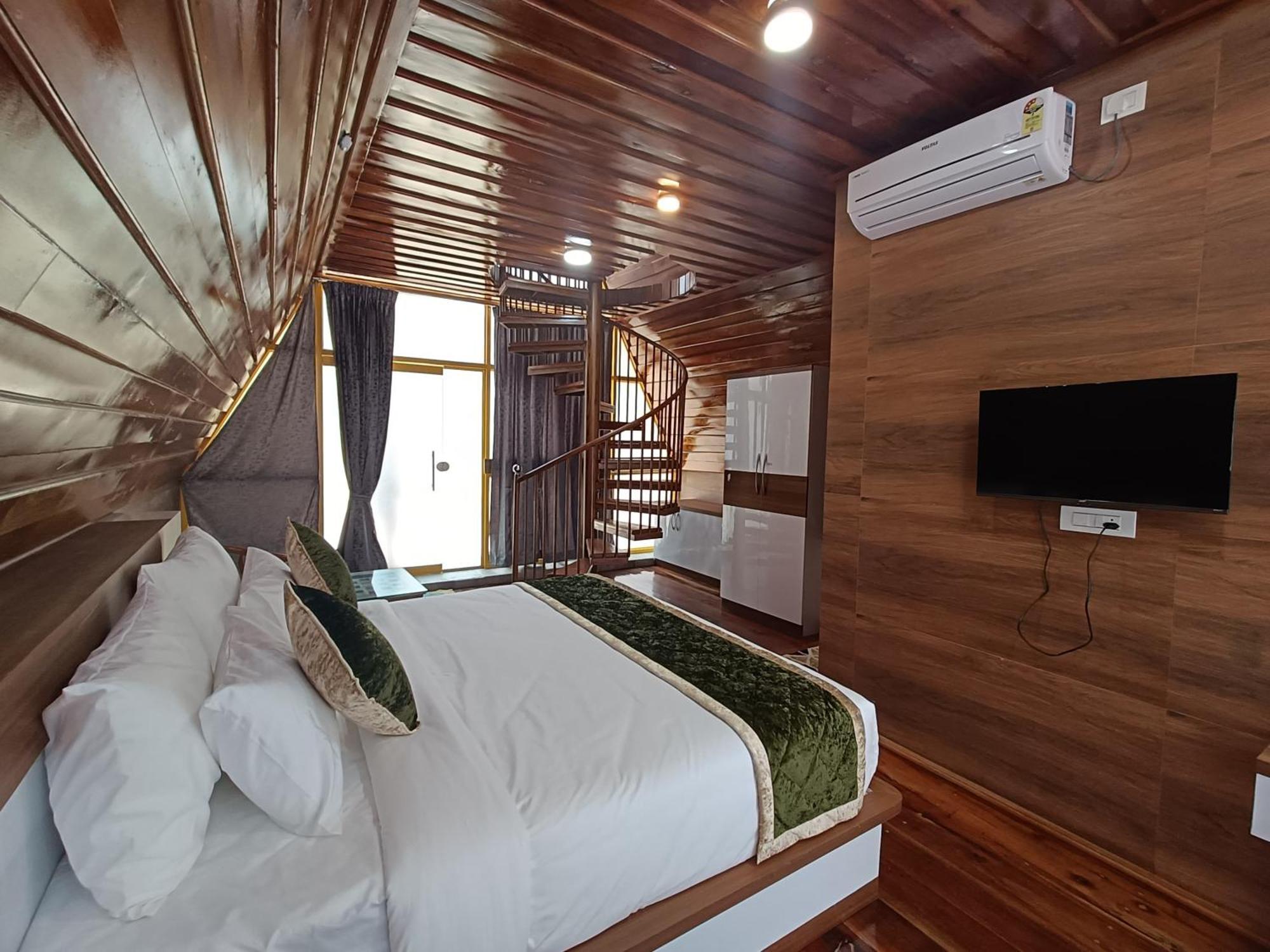 Suvarna Eco Village Madikeri Exterior photo